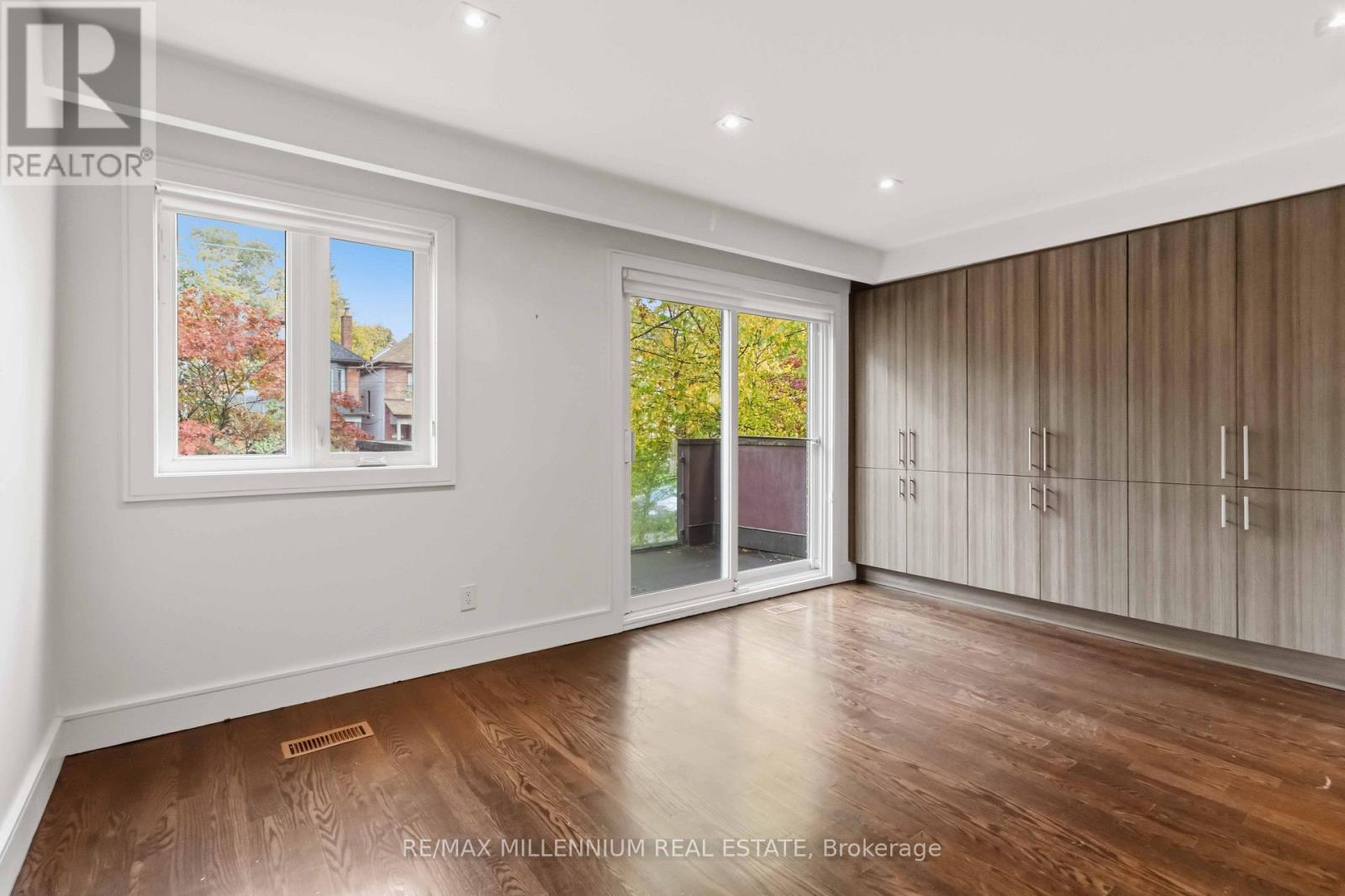 65 Castlefield Avenue Property Photo 19