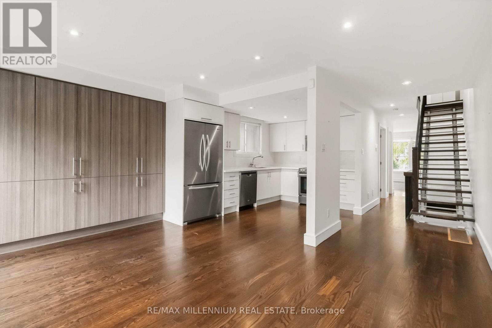 65 Castlefield Avenue Property Photo 21