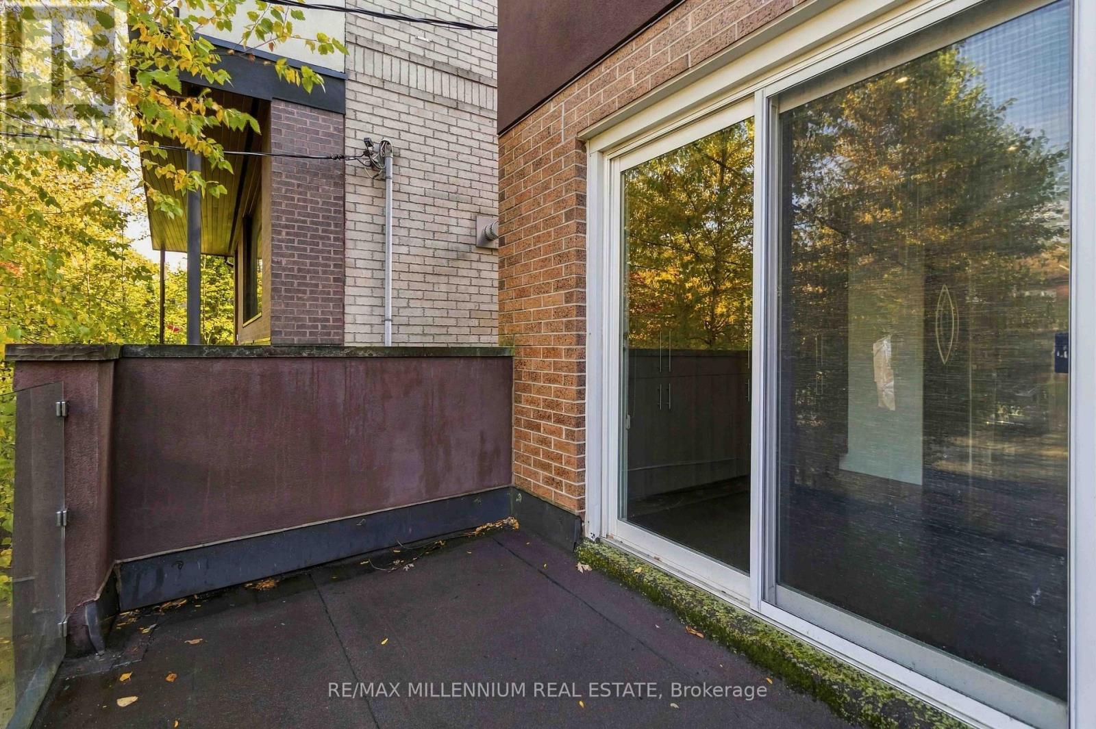 65 Castlefield Avenue Property Photo 46