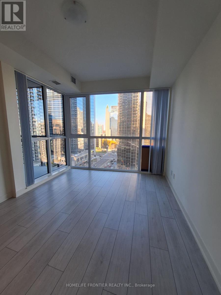 1018 - 4955 Yonge Street Property Photo 9
