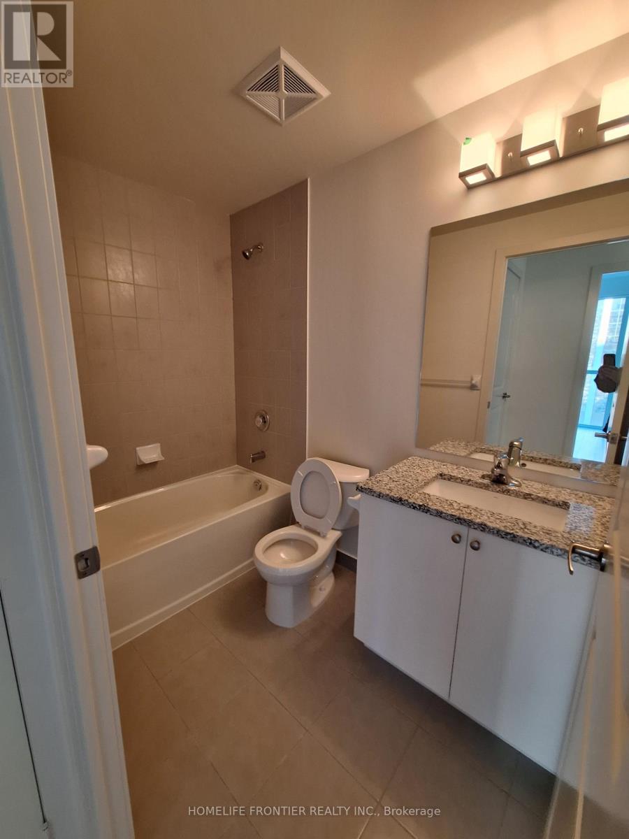 1018 - 4955 Yonge Street Property Photo 11
