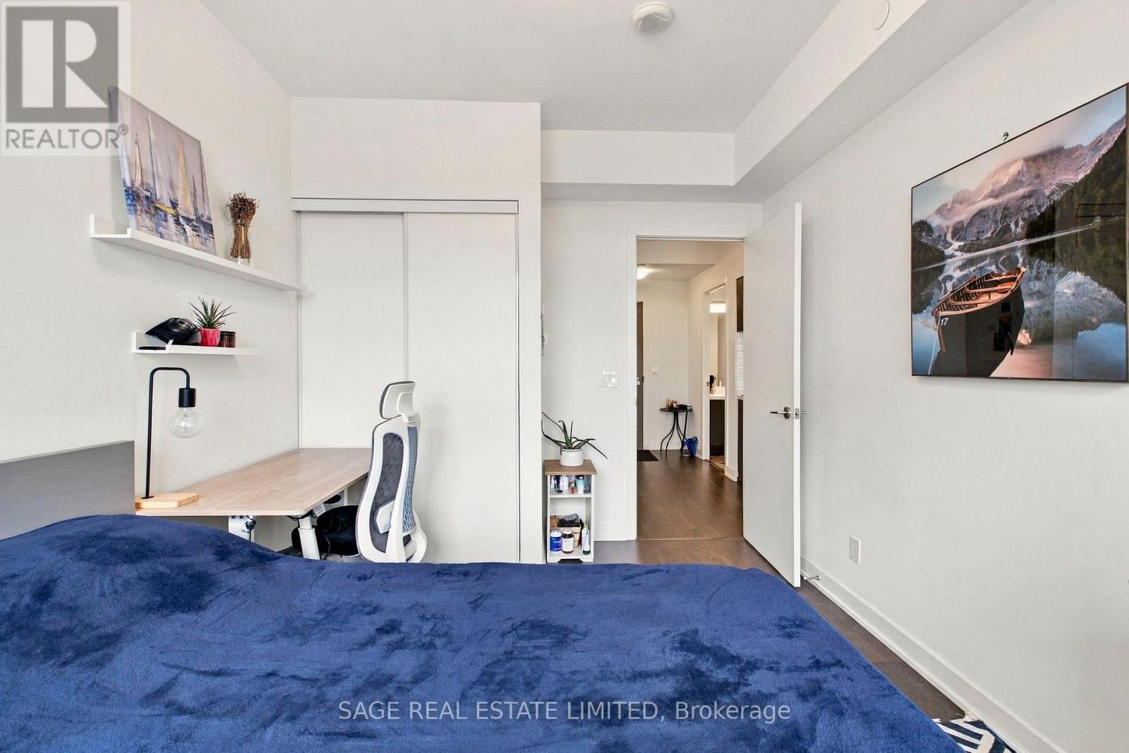 908 - 501 St Clair Avenue W Property Photo 19
