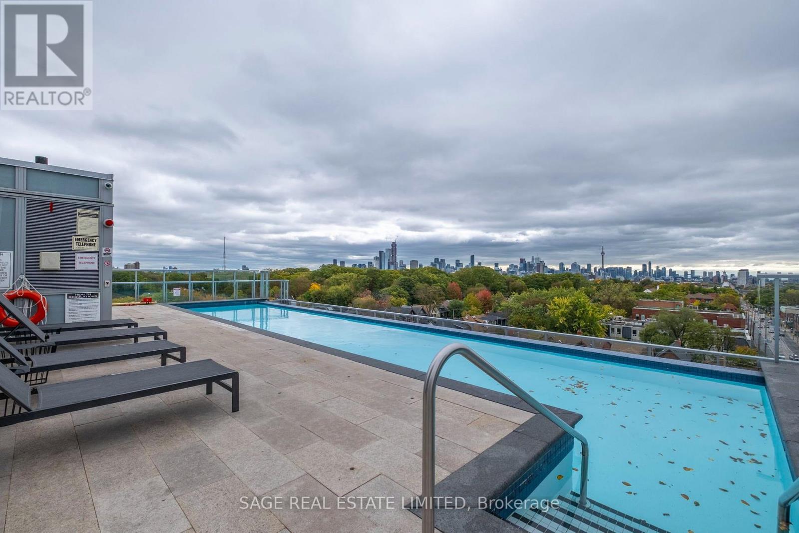 908 - 501 St Clair Avenue W Property Photo 37