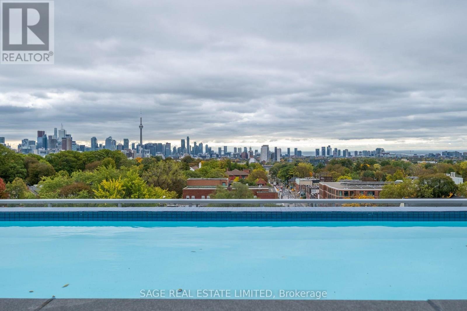 908 - 501 St Clair Avenue W Property Photo 38