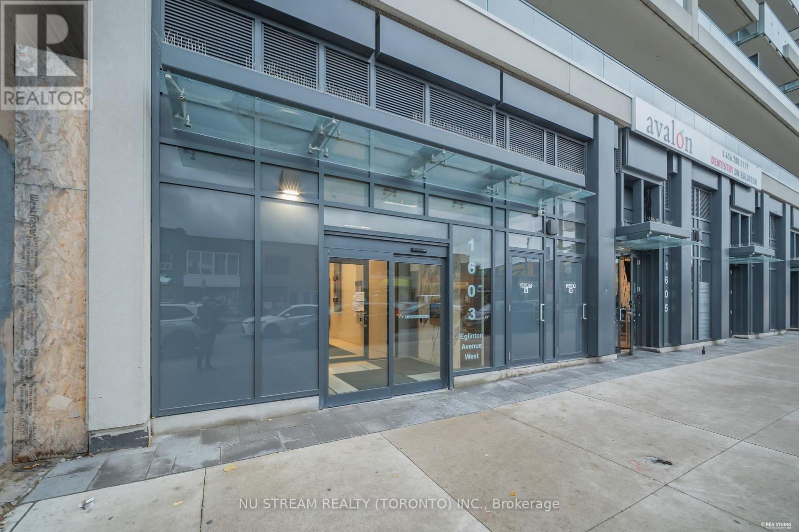 810 - 1603 Eglinton Avenue W Property Photo 4