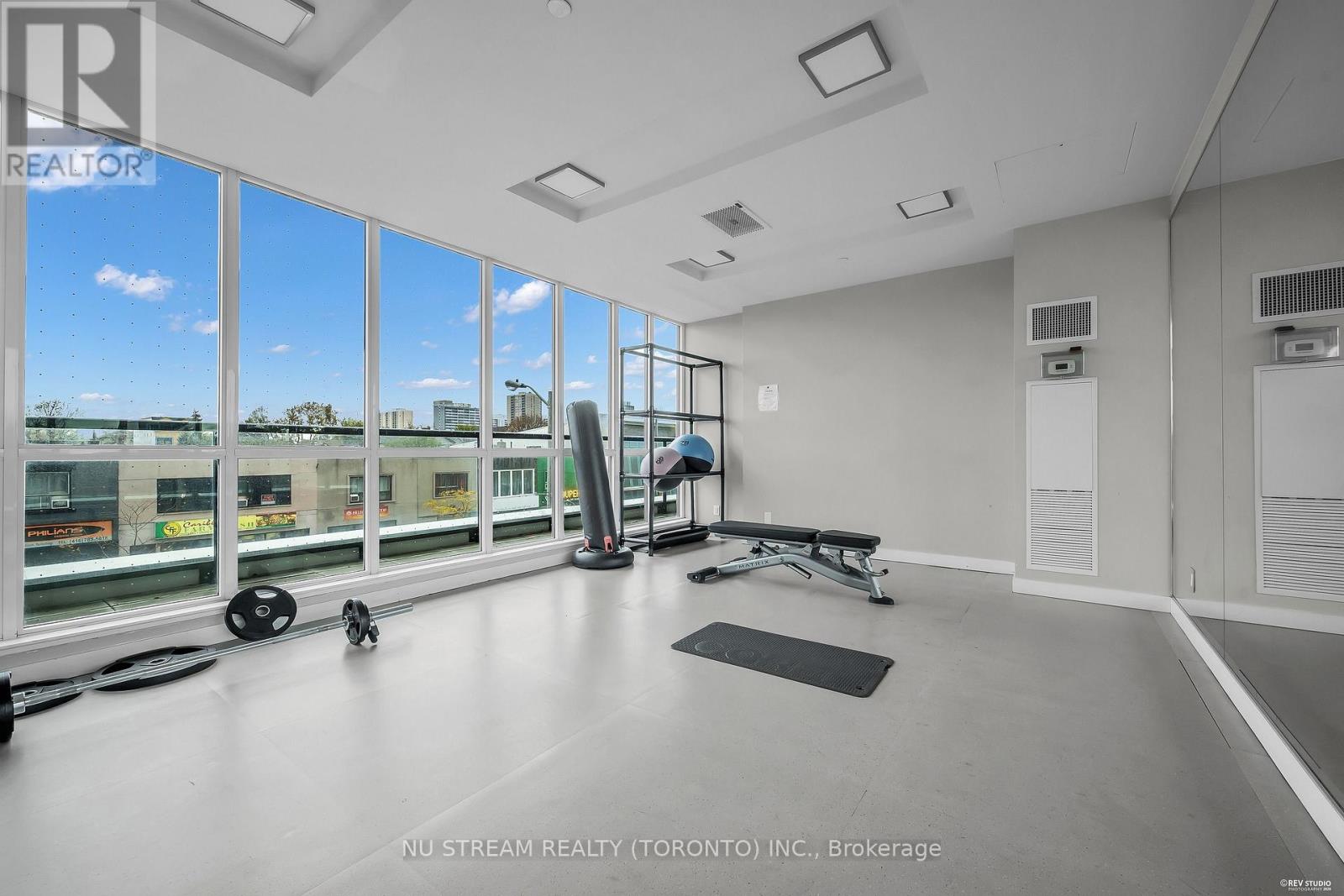 810 - 1603 Eglinton Avenue W Property Photo 30