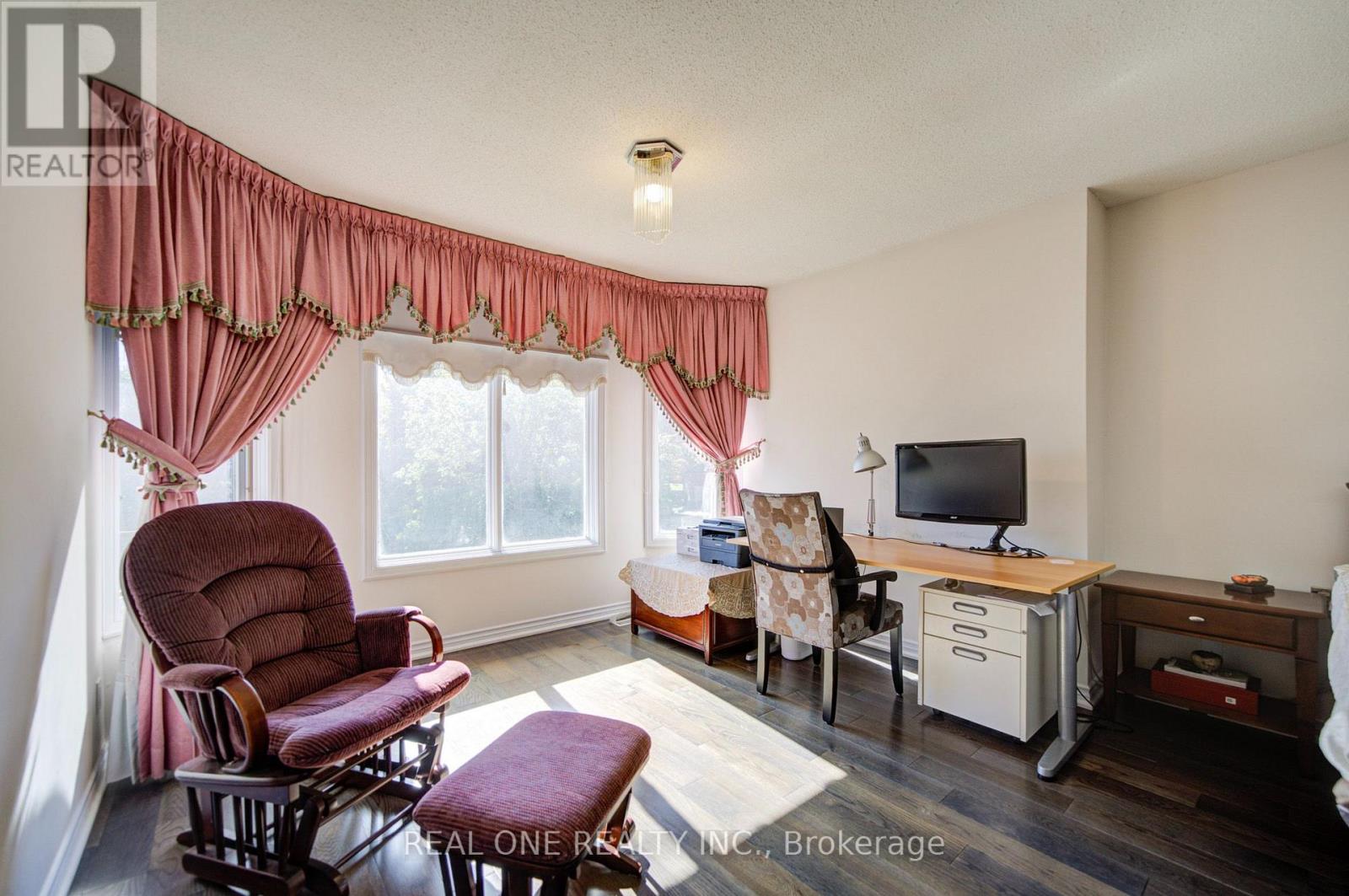 261 Mckee Avenue Property Photo 19