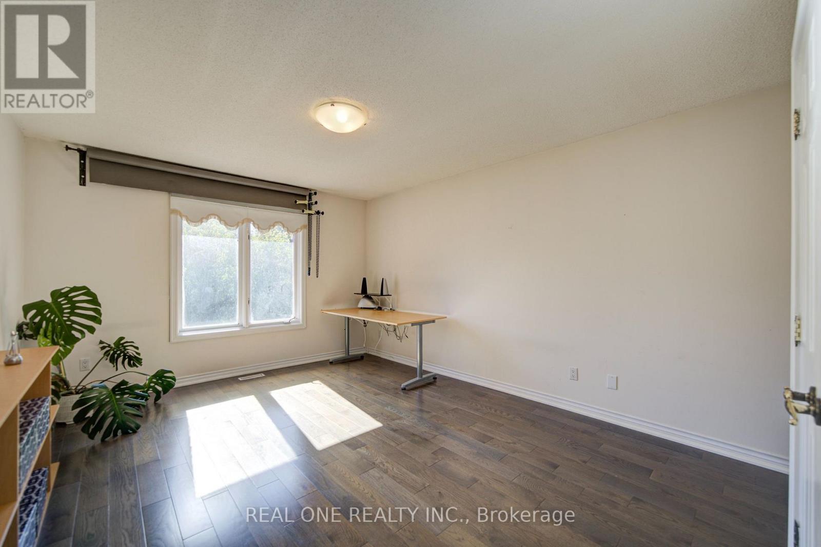 261 Mckee Avenue Property Photo 23