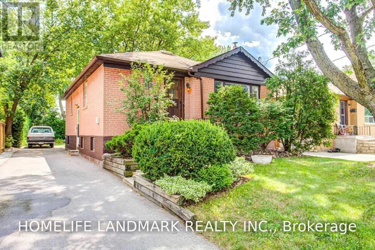29 Nipigon Avenue Property Photo 1