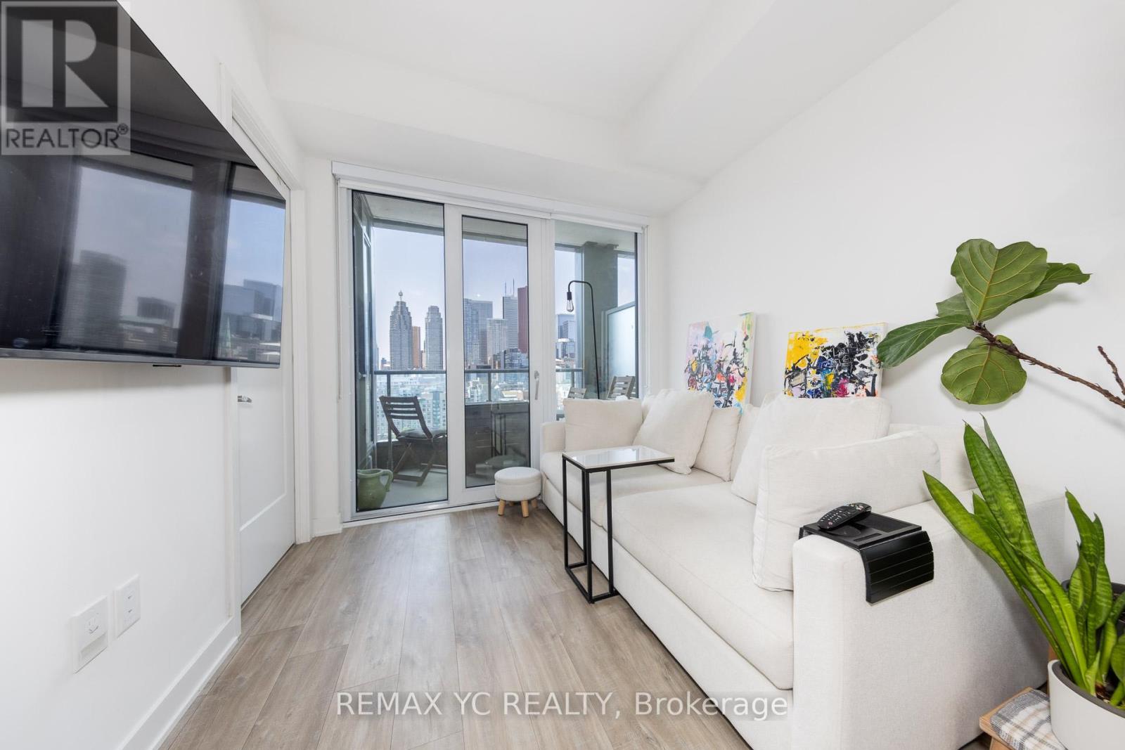 1464 - 135 Lower Sherbourne Street Property Photo 14