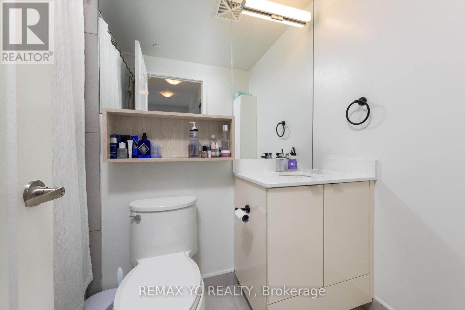 1464 - 135 Lower Sherbourne Street Property Photo 20