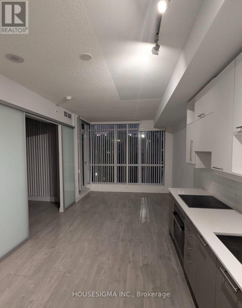 1403 - 30 Nelson Street Property Photo 2