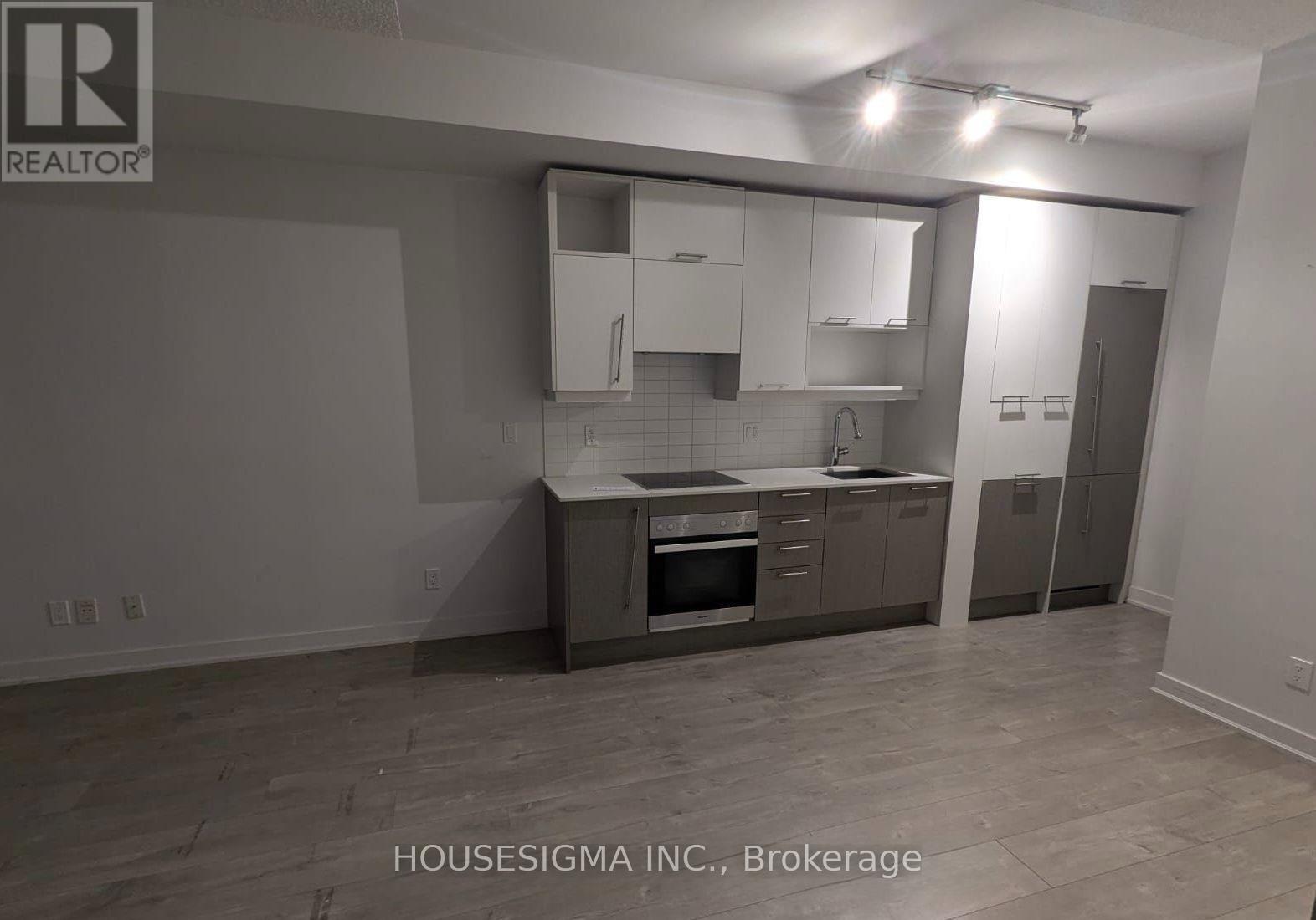 1403 - 30 Nelson Street Property Photo 3