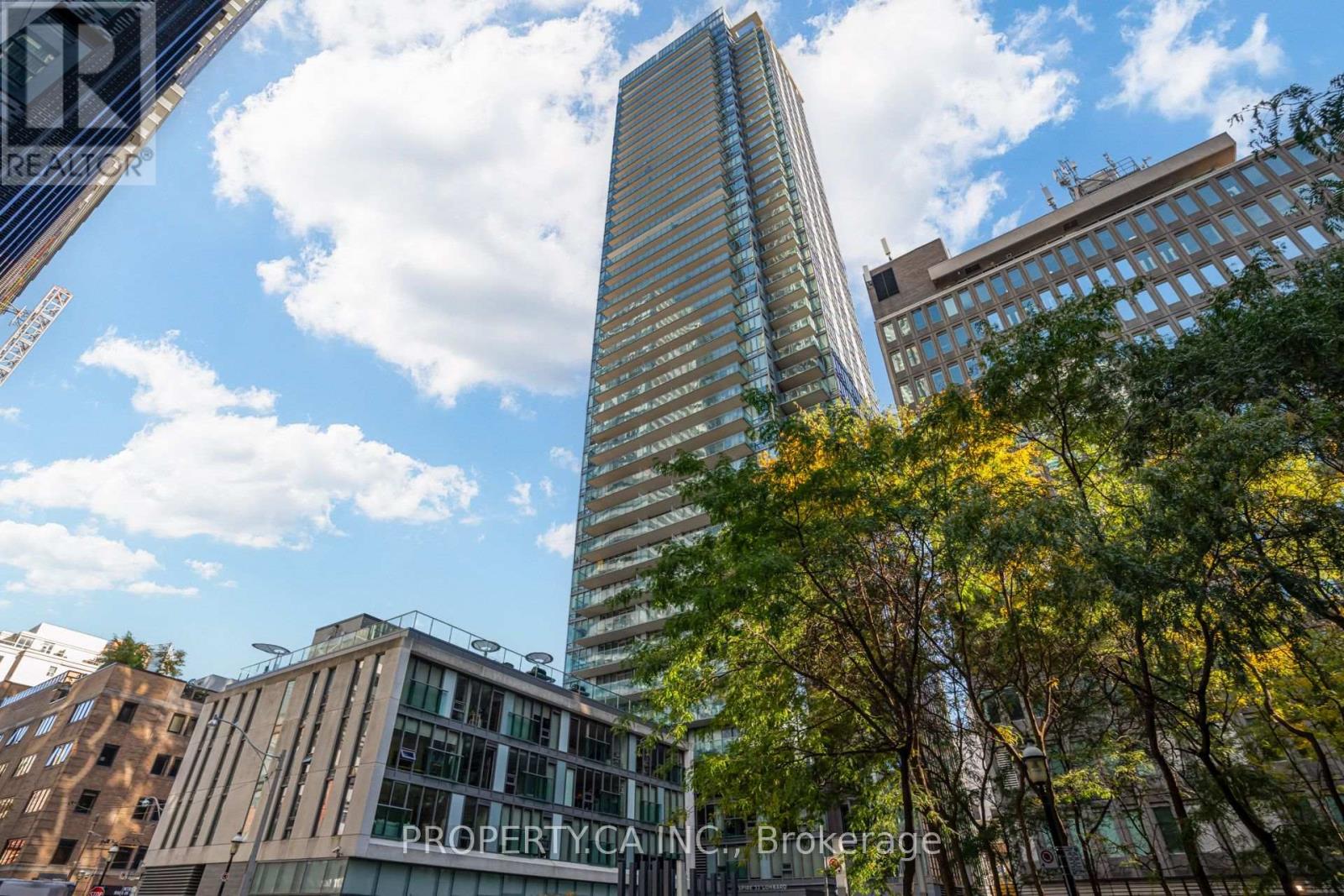 303 - 33 Lombard Street Property Photo 1
