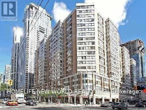821 - 711 BAY STREET Property Photo 1