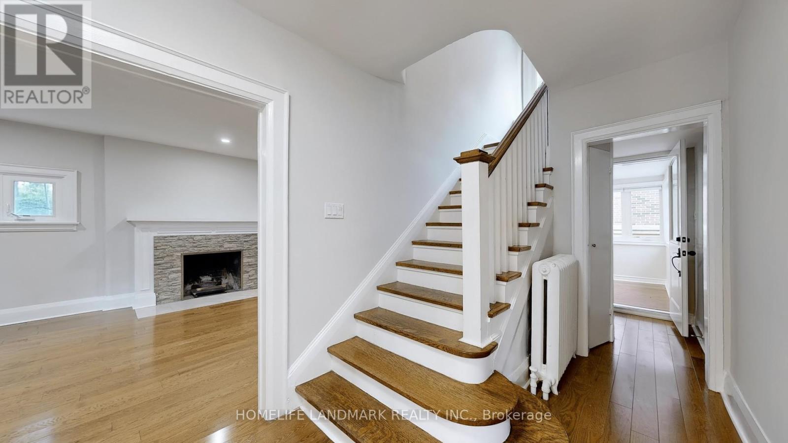 107 Lawrence Crescent Property Photo 17