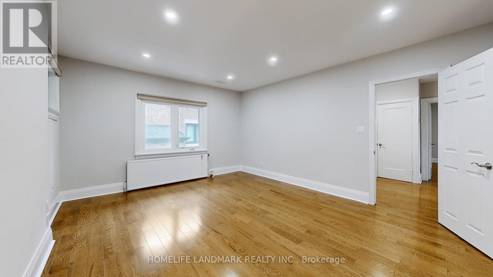107 Lawrence Crescent Property Photo 20