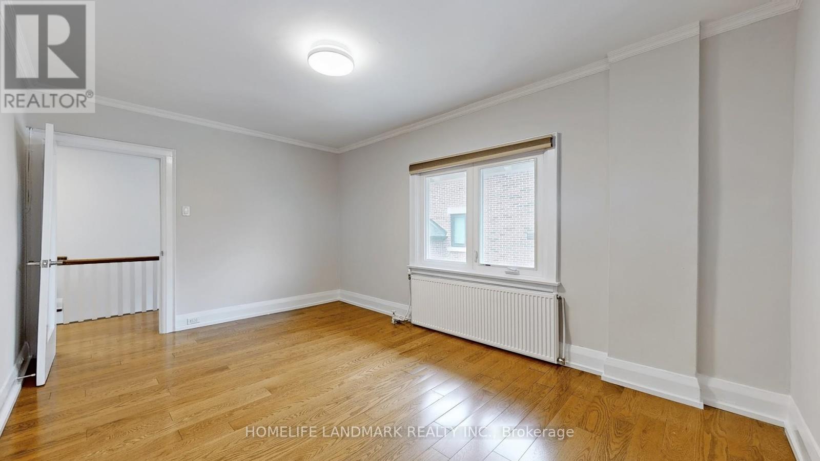107 Lawrence Crescent Property Photo 27