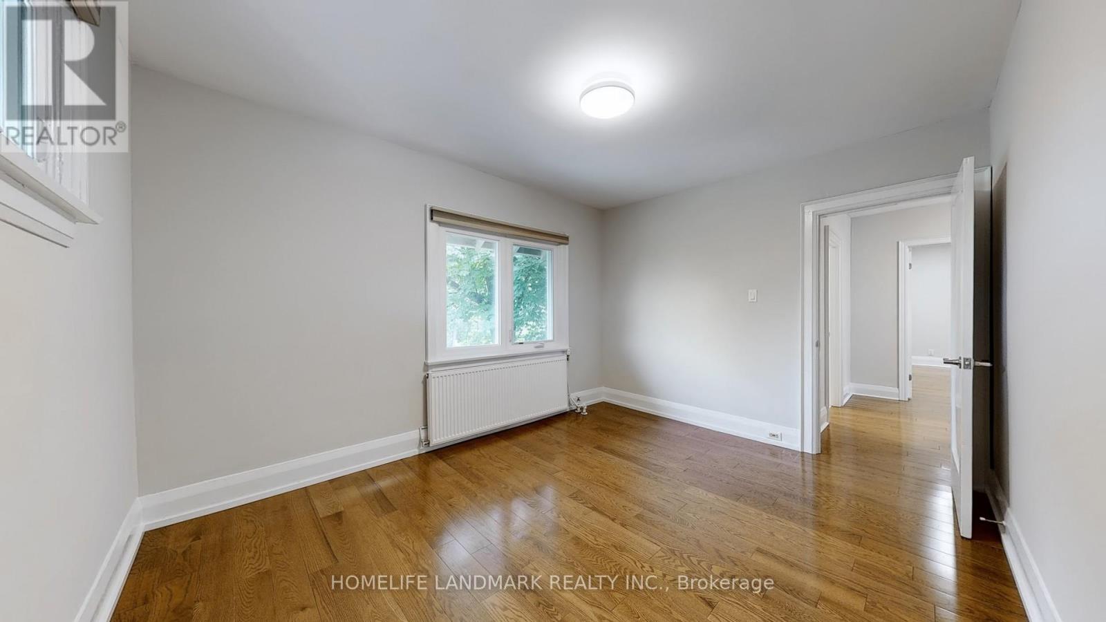 107 Lawrence Crescent Property Photo 30