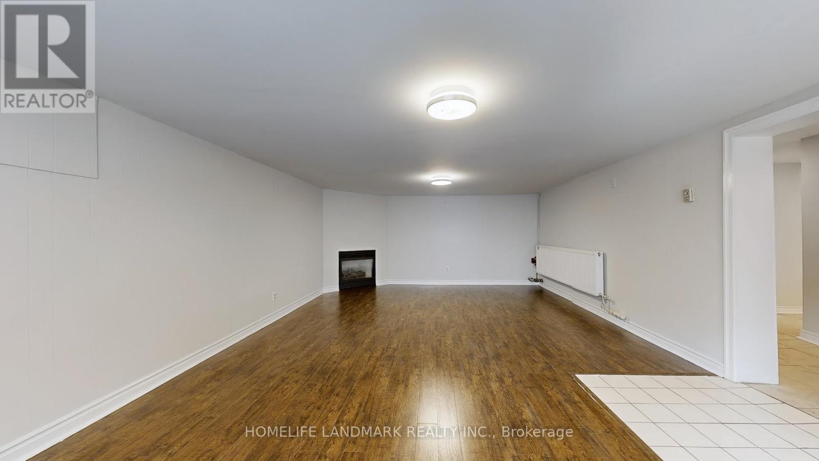 107 Lawrence Crescent Property Photo 41