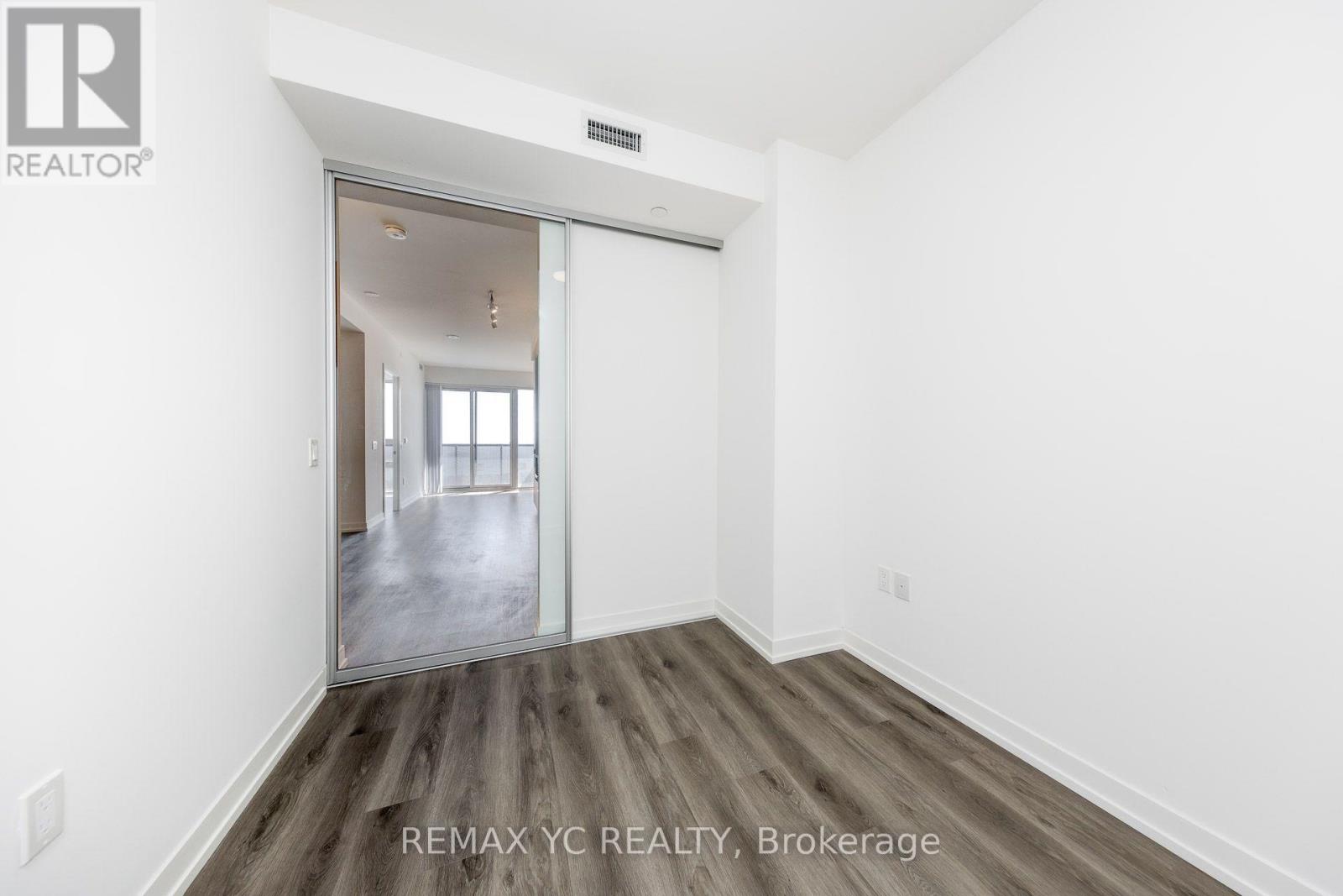 7108 - 138 Downes Street Property Photo 21