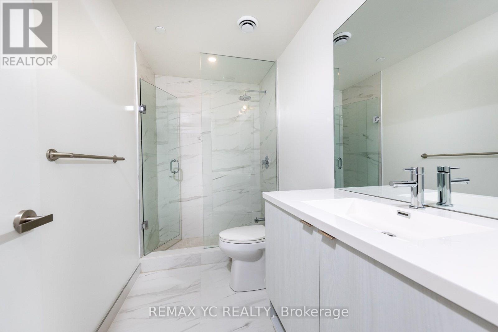 7108 - 138 Downes Street Property Photo 25