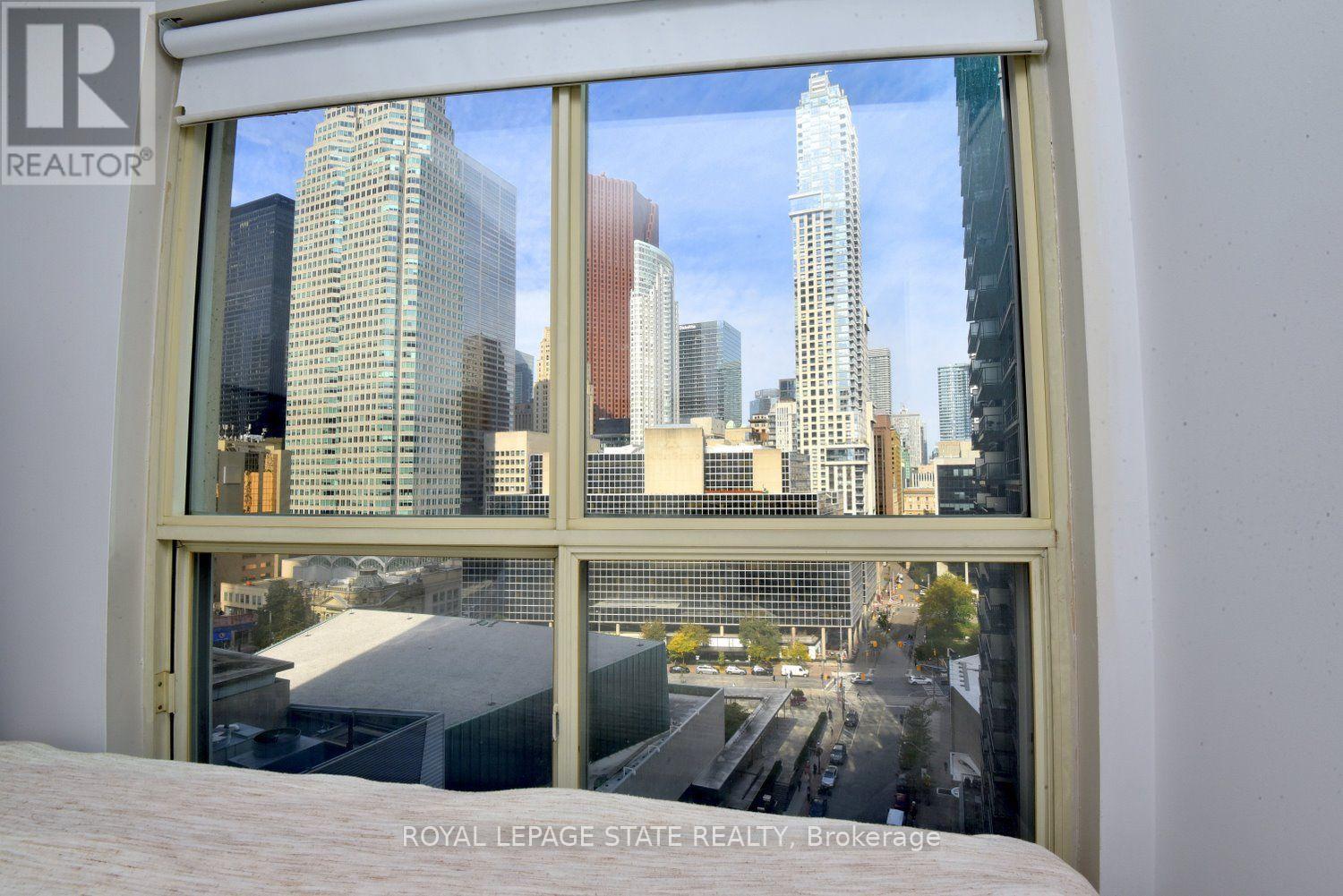 1611 - 25 The Esplanade Property Photo 7