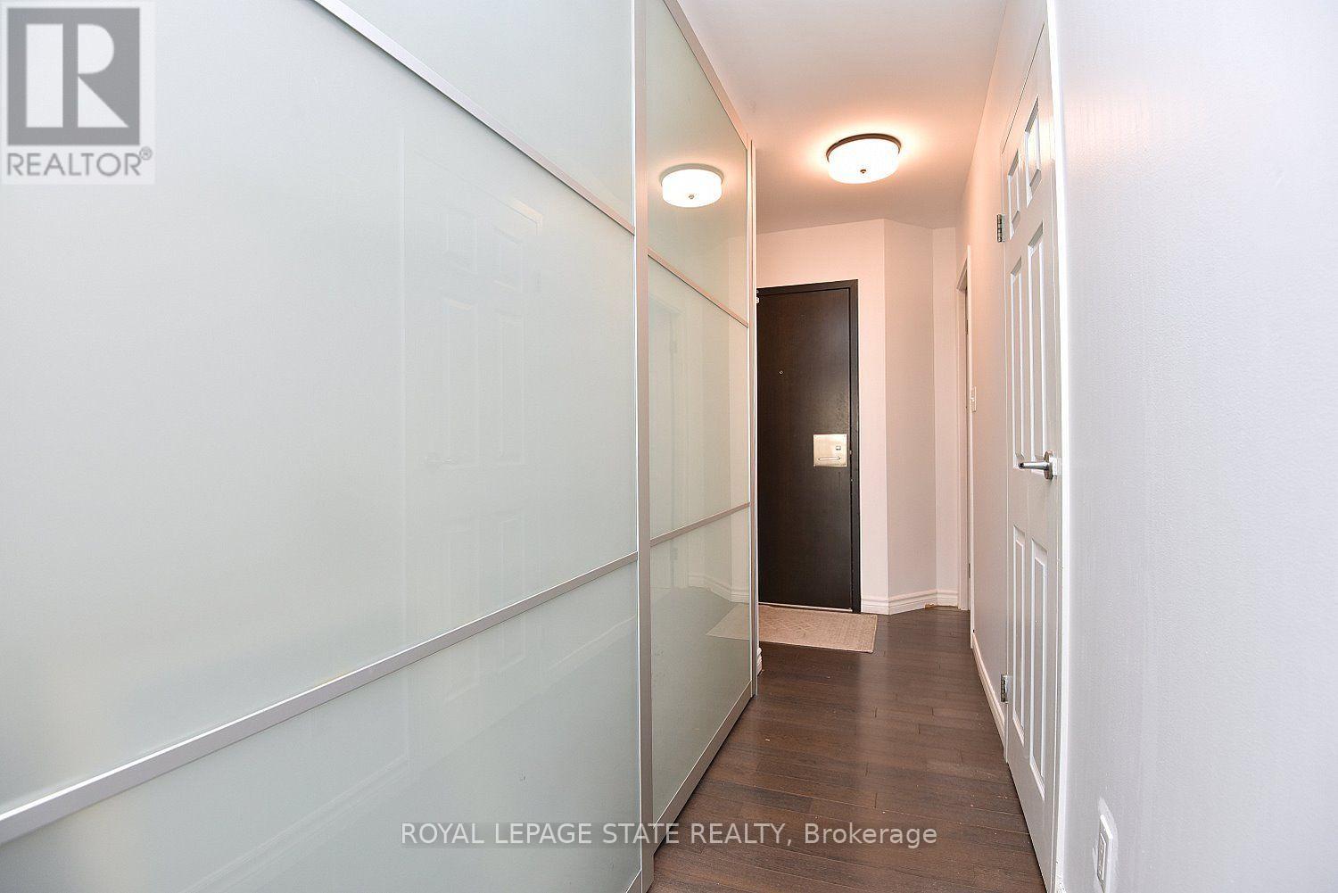 1611 - 25 The Esplanade Property Photo 24