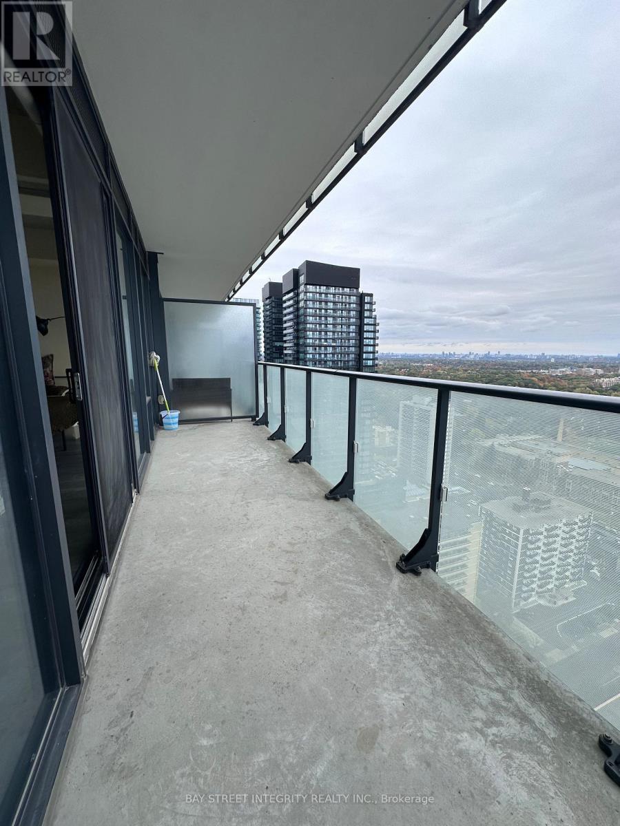 2607 - 185 Roehampton Avenue Property Photo 15