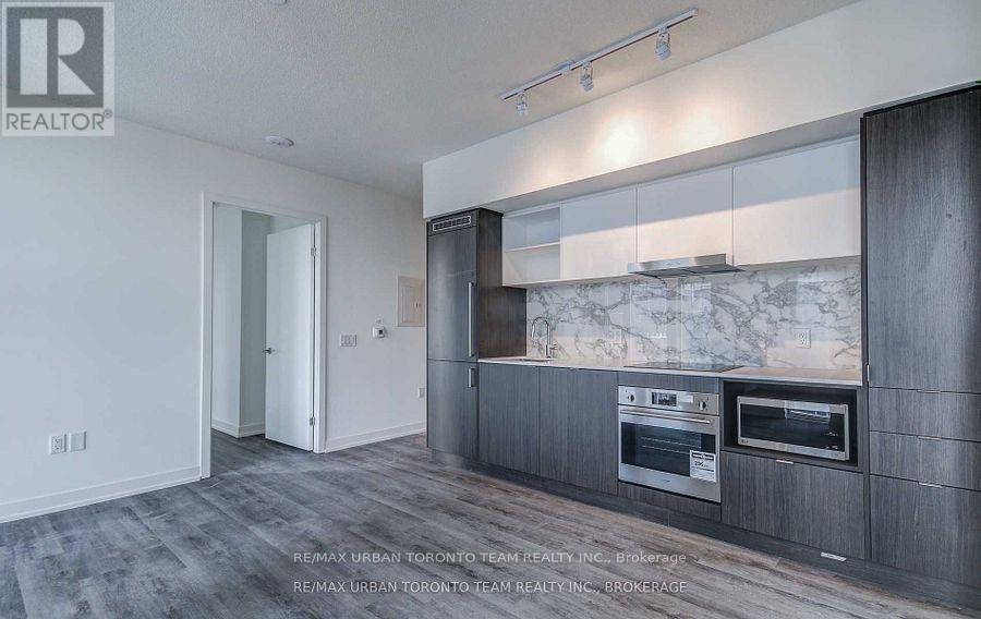 807 - 138 Downes Street Property Photo 2