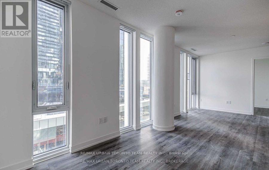 807 - 138 Downes Street Property Photo 12