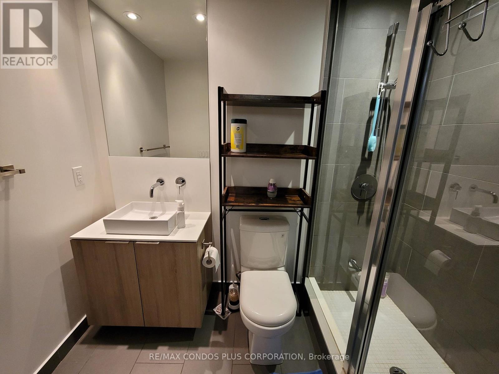 710 - 159 Dundas Street E Property Photo 6