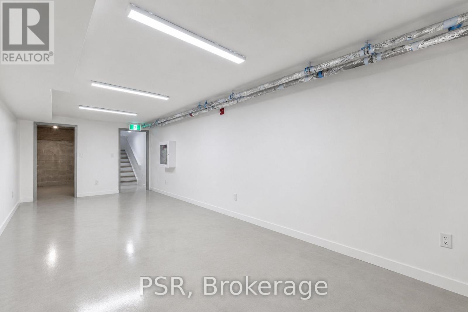 Lower - 1171 Dundas Street Property Photo 3