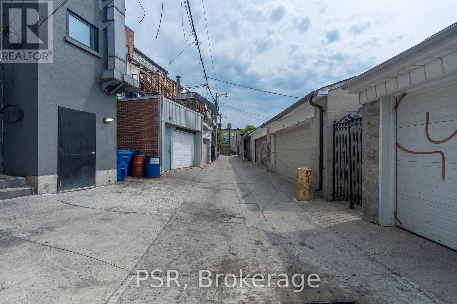 Lower - 1171 Dundas Street Property Photo 13