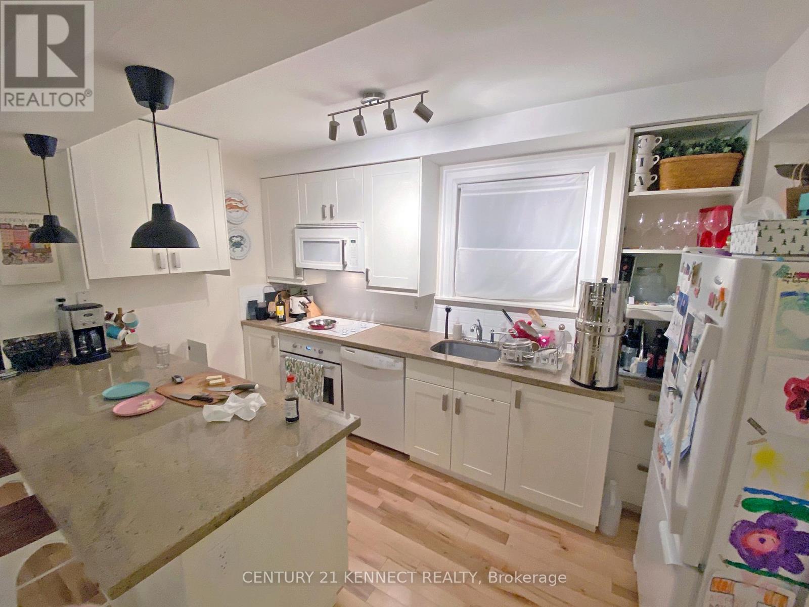 First Floor - 279 St Clair Avenue E Property Photo 5