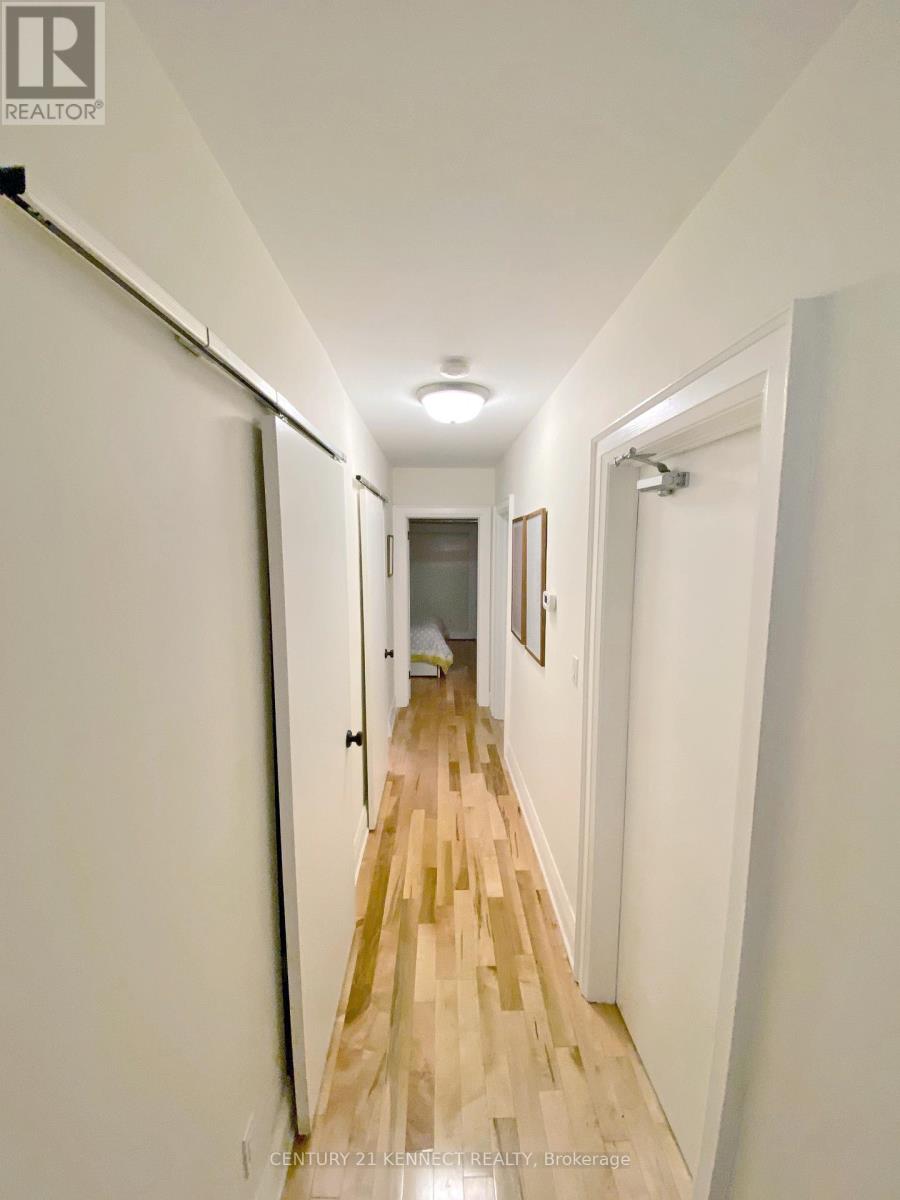 First Floor - 279 St Clair Avenue E Property Photo 12