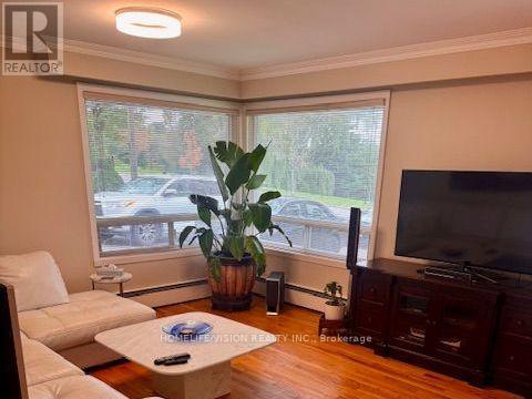 103 Laurentide Drive Property Photo 6