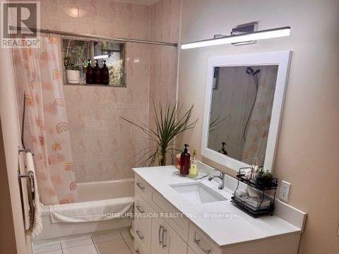 103 Laurentide Drive Property Photo 13