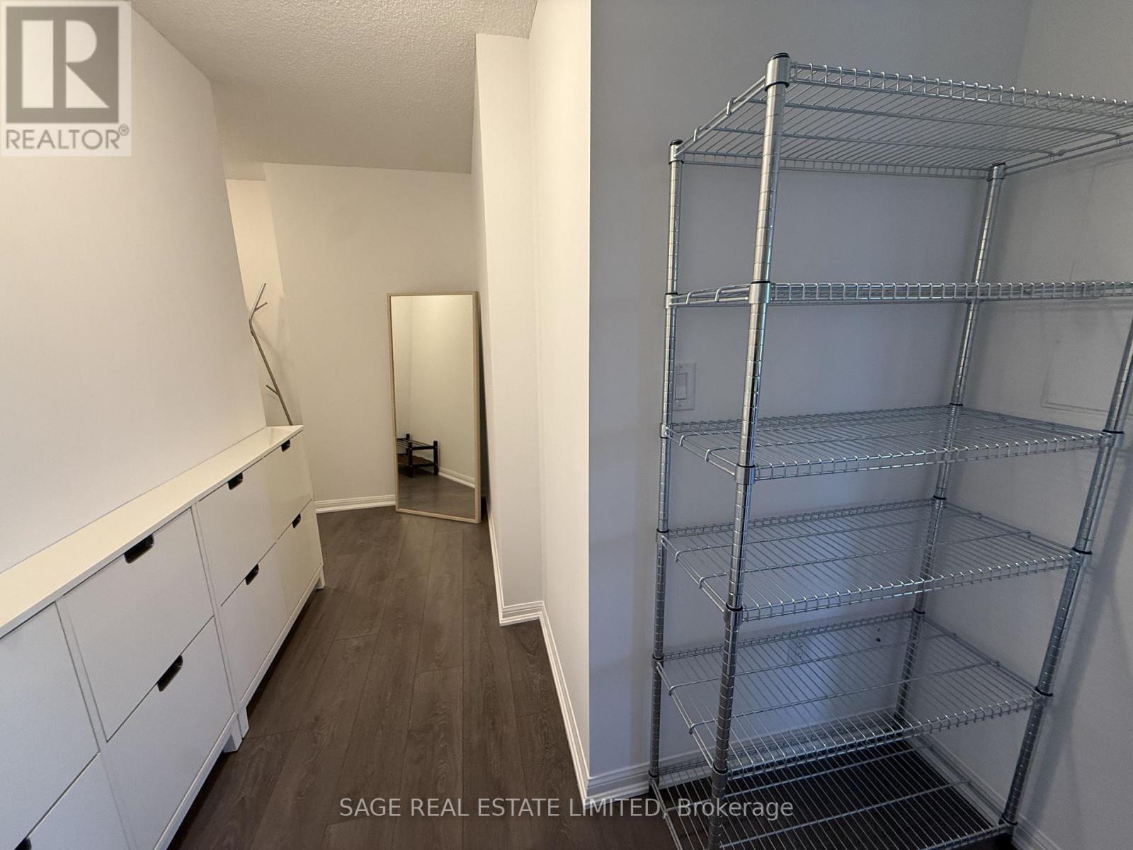 2212 - 400 Adelaide Street E Property Photo 22