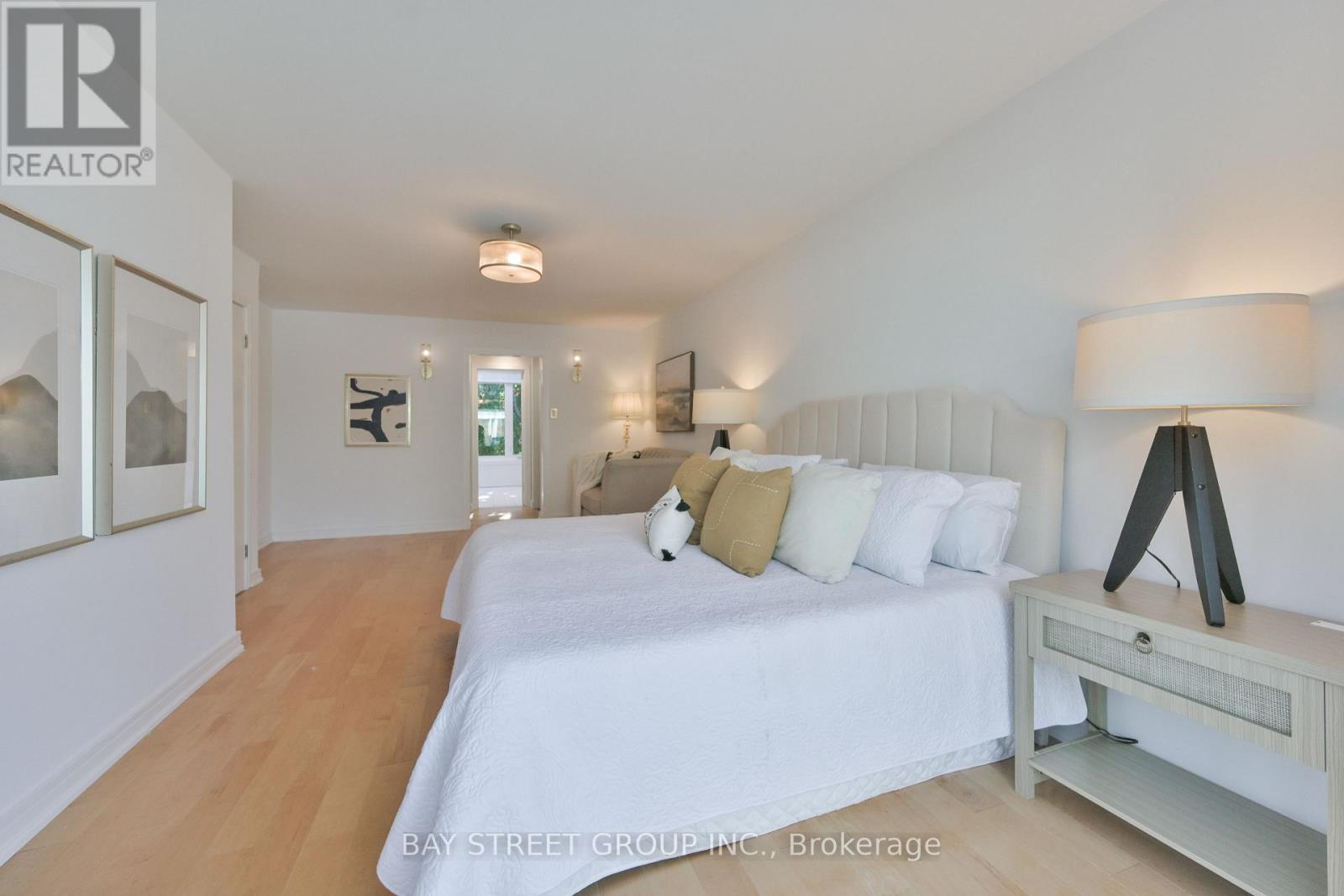 50 Owen Boulevard Property Photo 18