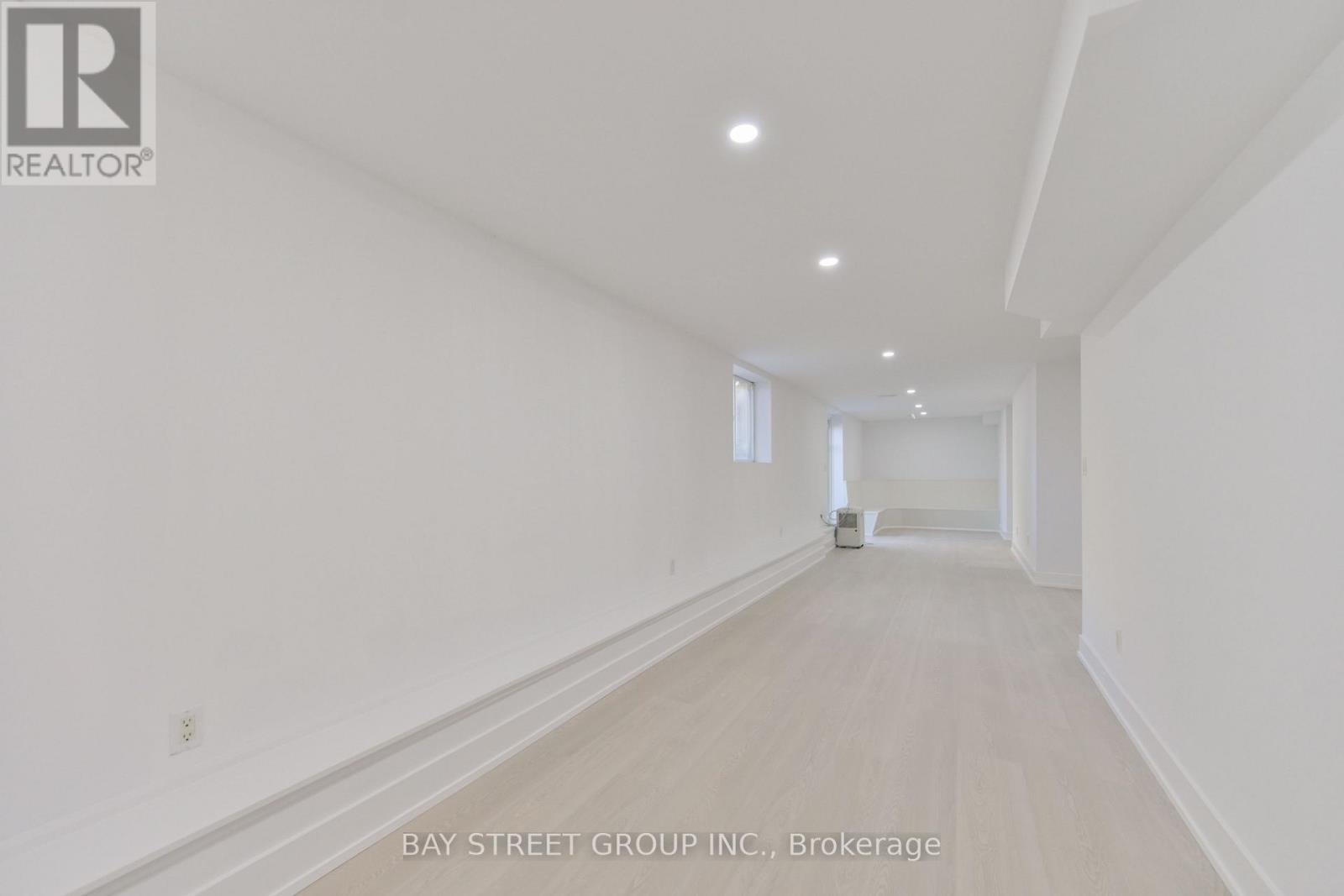 50 Owen Boulevard Property Photo 33