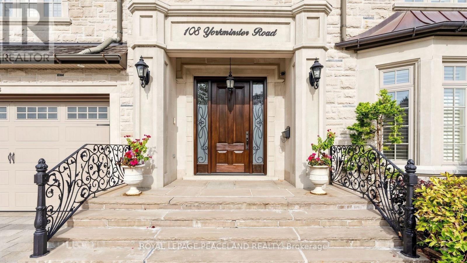 108 Yorkminster Road Property Photo 4