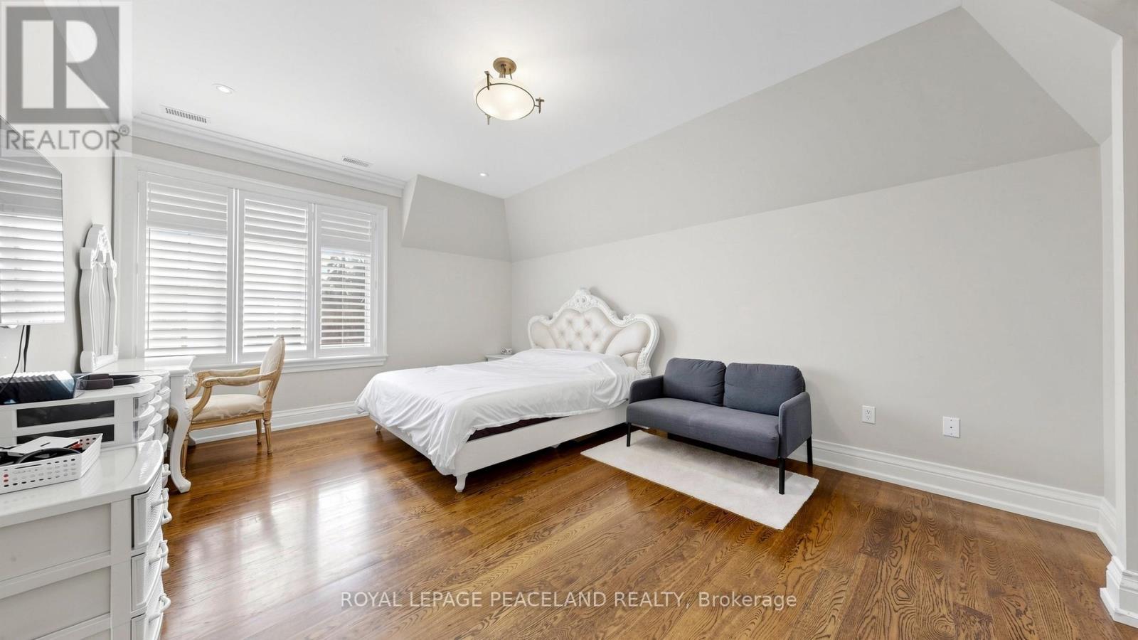 108 Yorkminster Road Property Photo 34