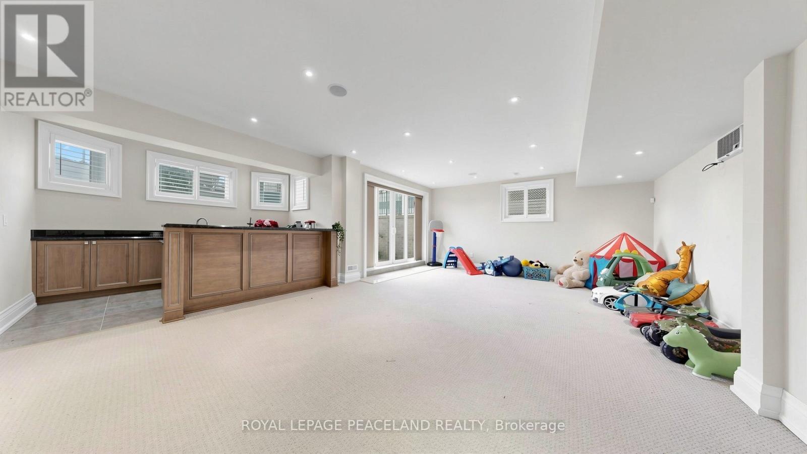 108 Yorkminster Road Property Photo 39
