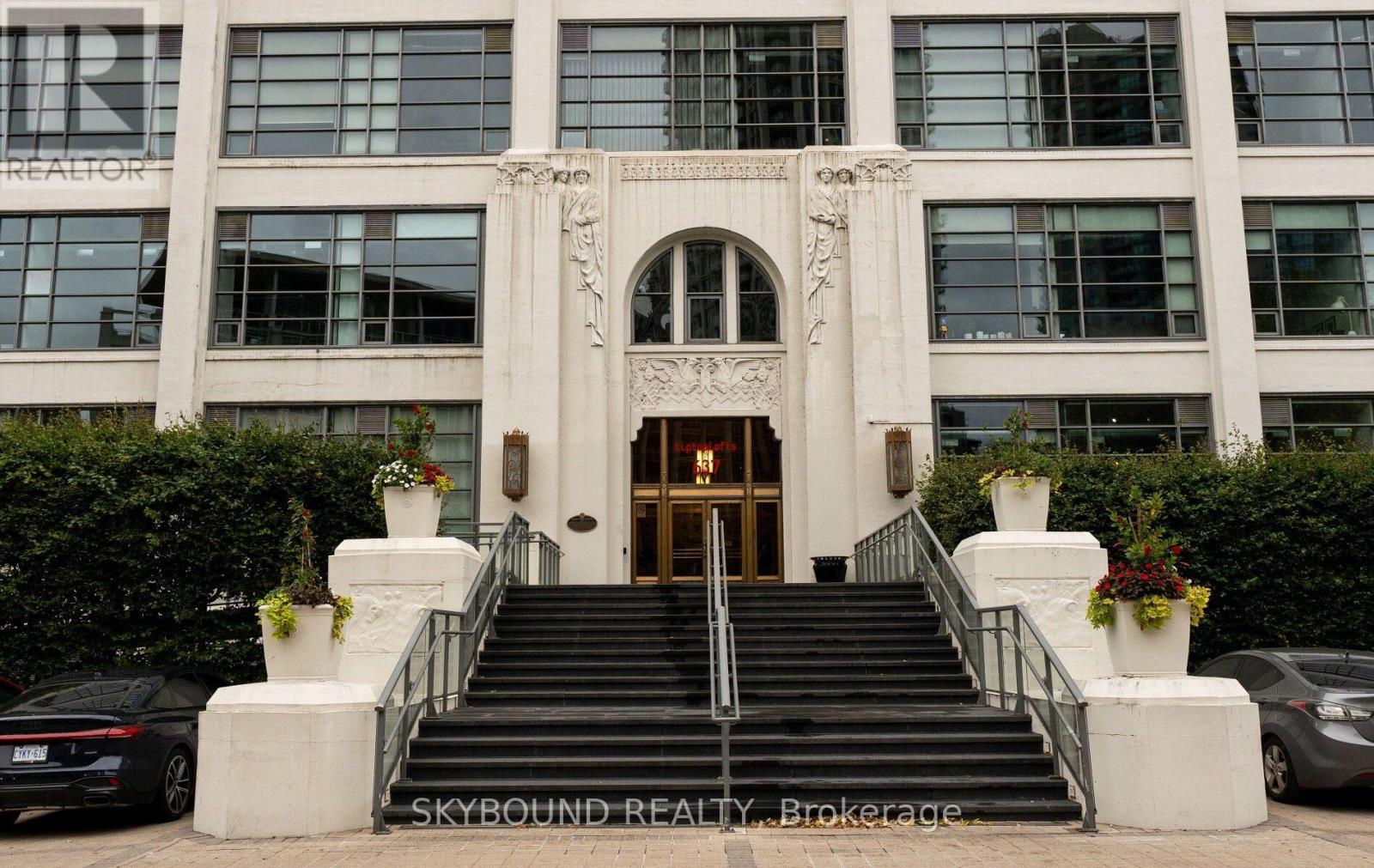 524 - 637 Lake Shore Boulevard W Property Photo 2