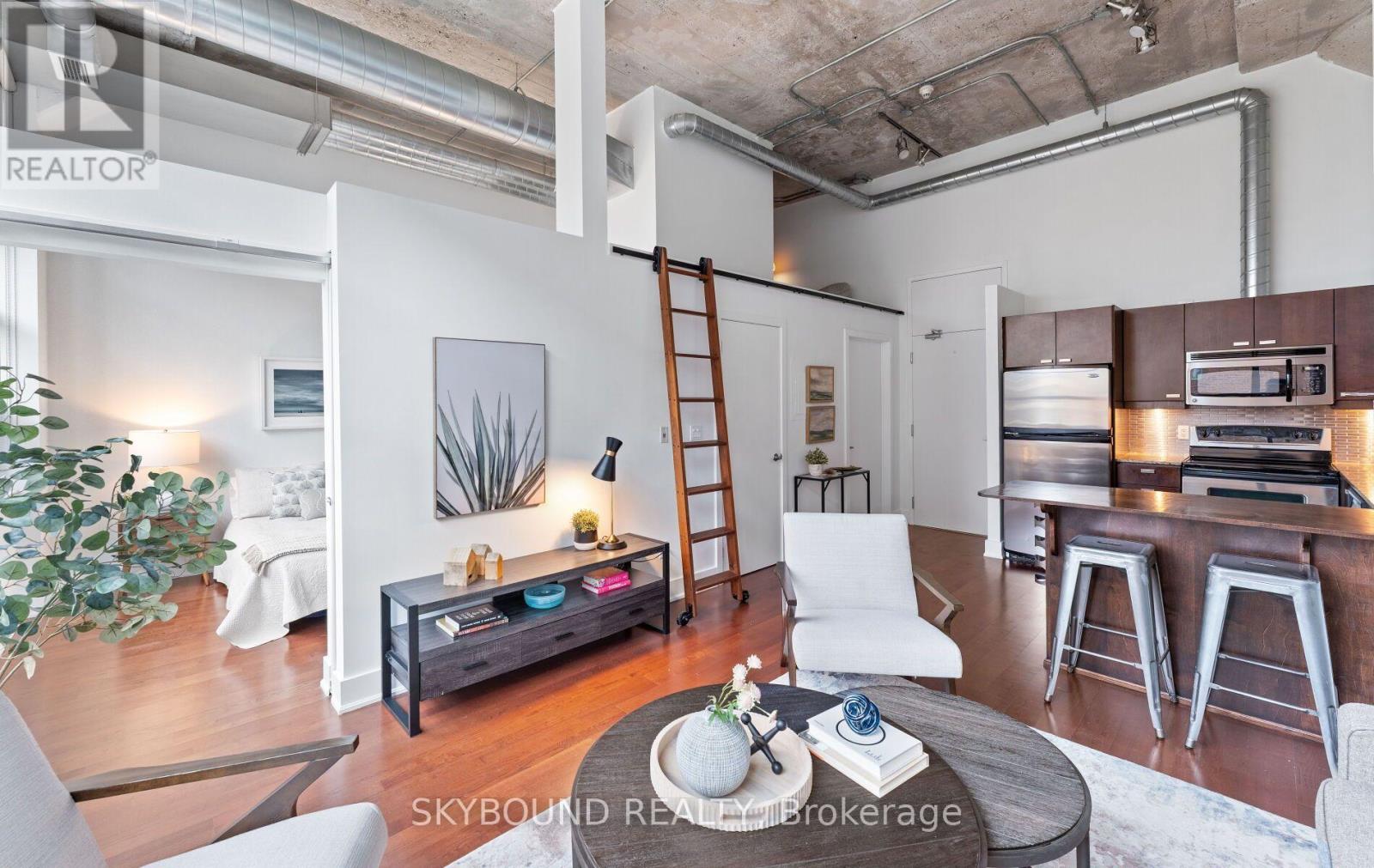 524 - 637 Lake Shore Boulevard W Property Photo 11