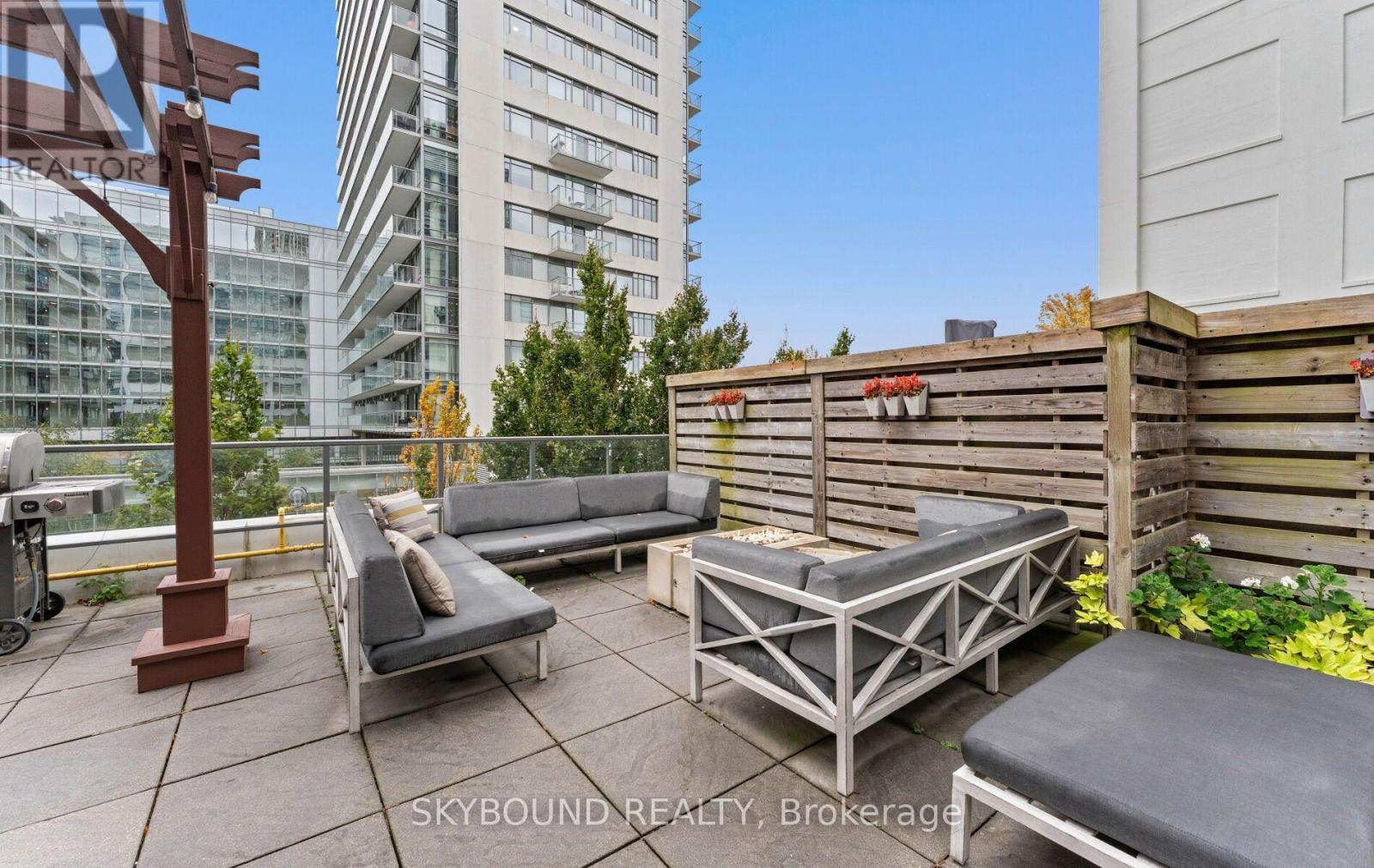524 - 637 Lake Shore Boulevard W Property Photo 27