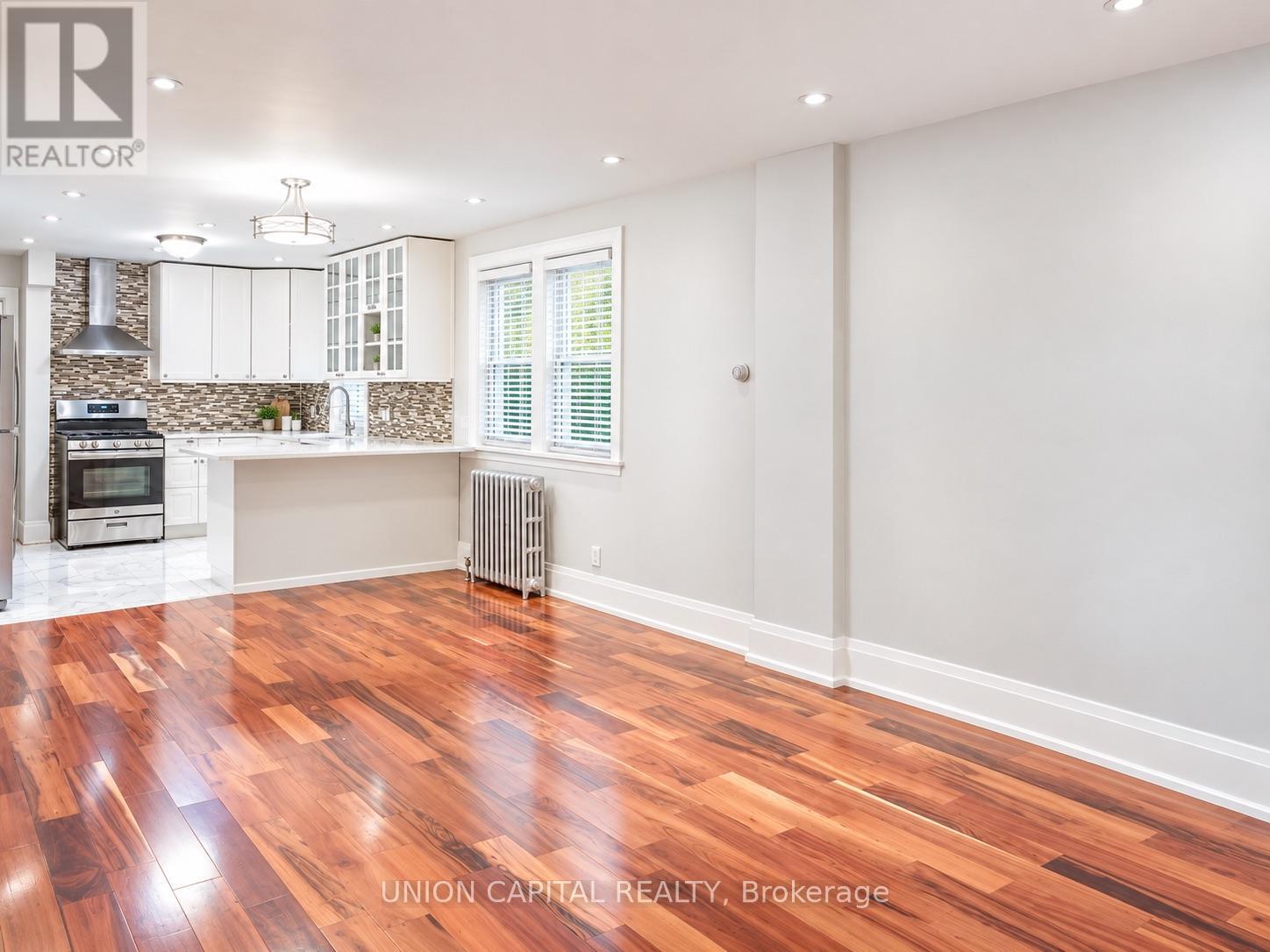 438 Christie Street Property Photo 6