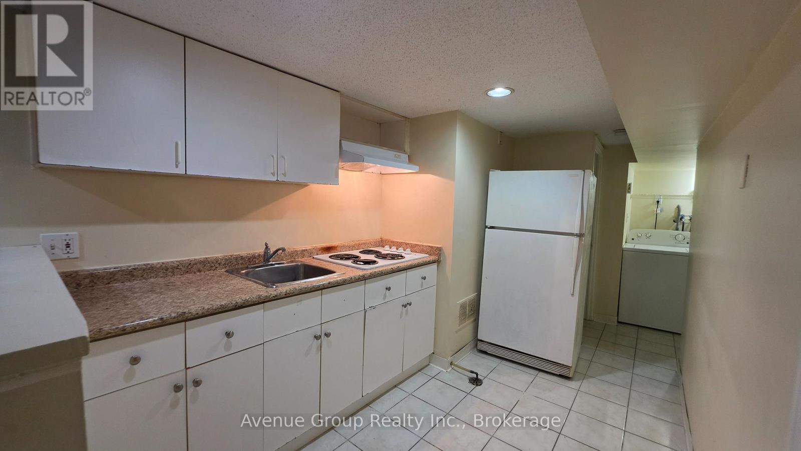 Lower - 82 Caines Avenue Property Photo 9