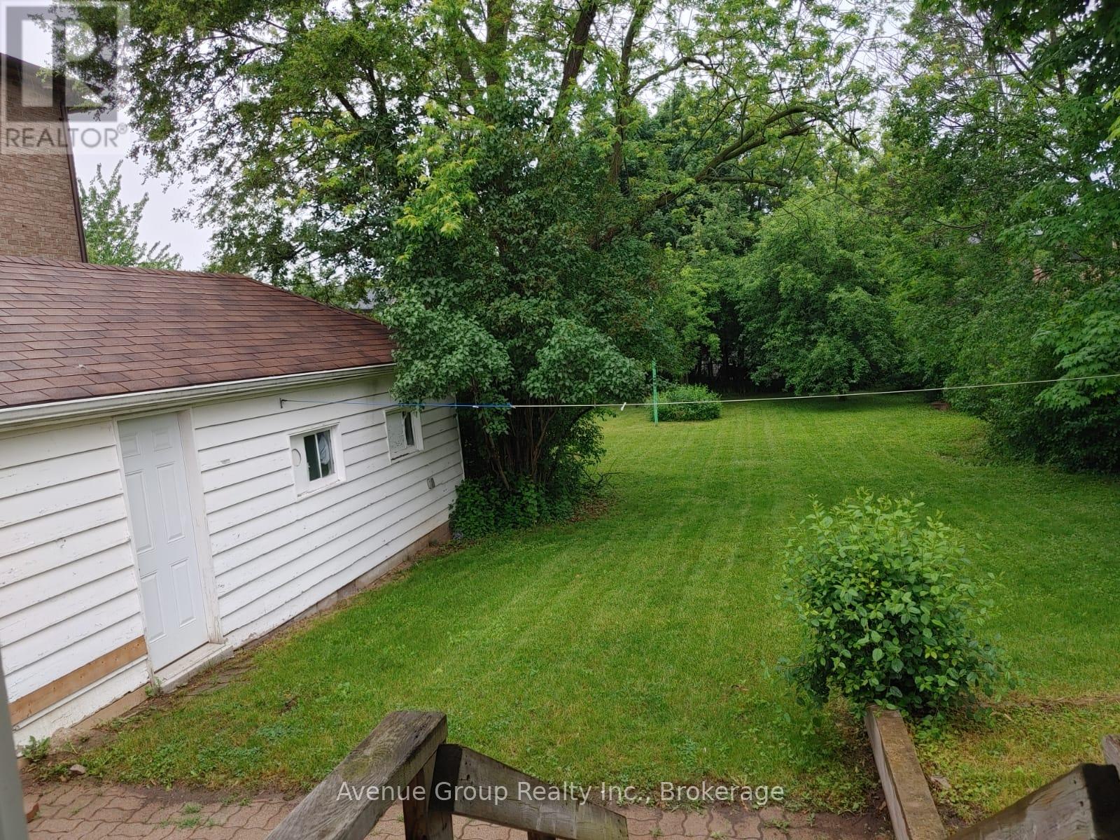 Lower - 82 Caines Avenue Property Photo 11